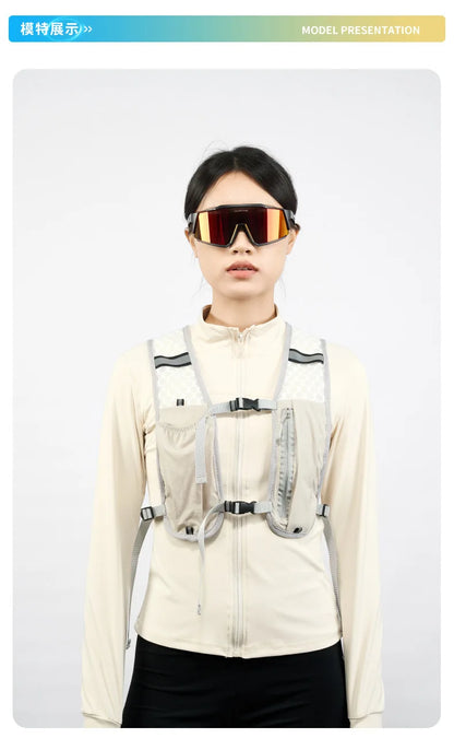 Lightweight storage vest