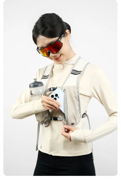 Lightweight storage vest